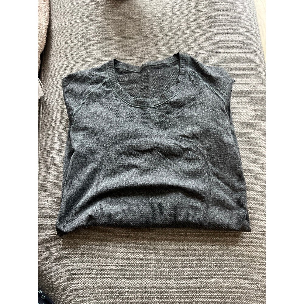Lululemon Swiftly Tech Long Sleeve Gray